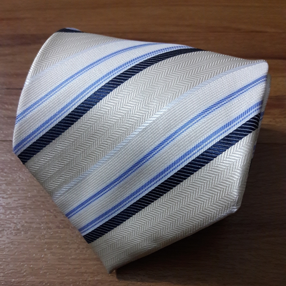 77 Fudun Mens Silk Necktie Cream Blue Striped Tie